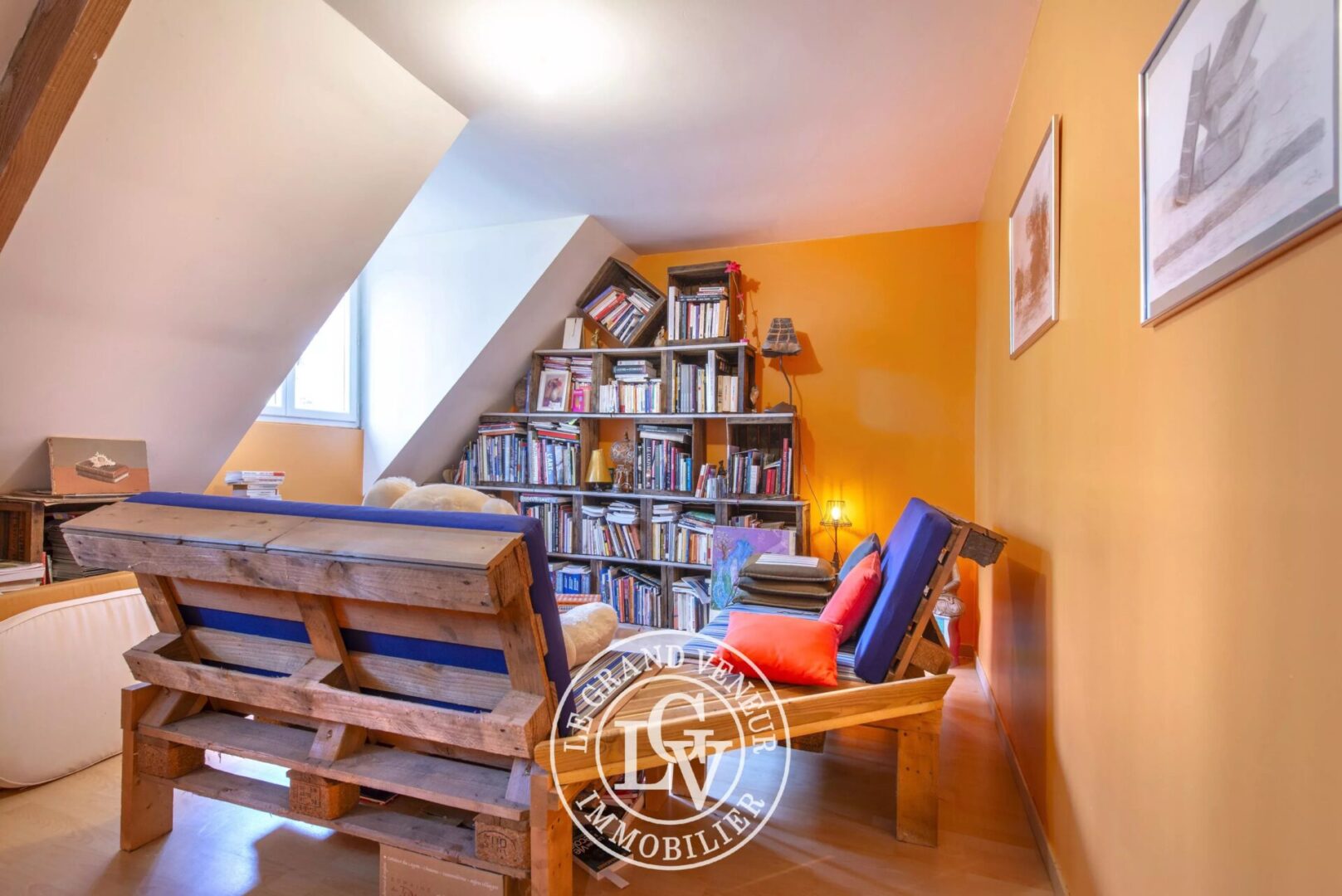 PROCHE BARBIZON – À ARBONNE LA FORÊT – MAISON FAMILIALE DE 5 CHAMBRES + DÉPENDANCE 3 PIÈCES SUR TERRAIN DE CARACTÈRE DE 3455M²