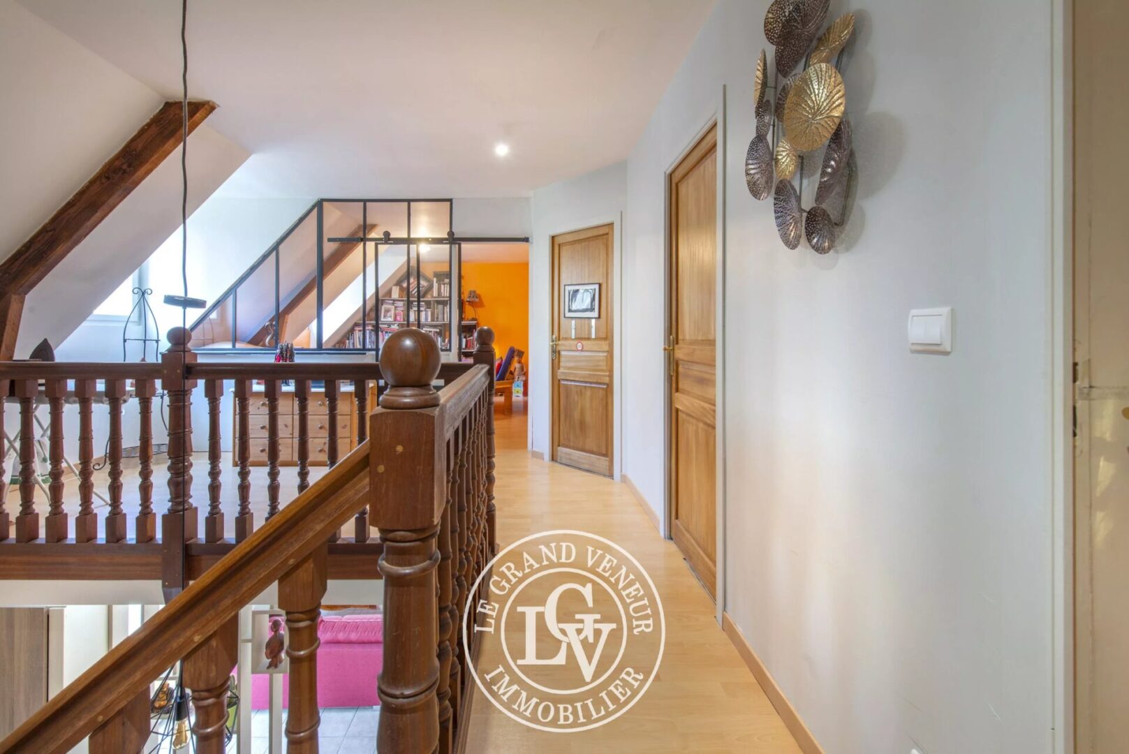 PROCHE BARBIZON – À ARBONNE LA FORÊT – MAISON FAMILIALE DE 5 CHAMBRES + DÉPENDANCE 3 PIÈCES SUR TERRAIN DE CARACTÈRE DE 3455M²