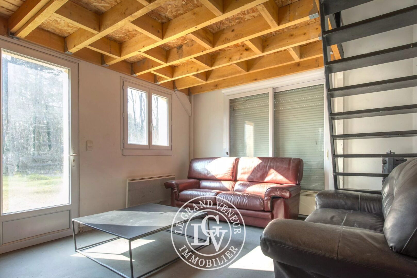 PROCHE BARBIZON – À ARBONNE LA FORÊT – MAISON FAMILIALE DE 5 CHAMBRES + DÉPENDANCE 3 PIÈCES SUR TERRAIN DE CARACTÈRE DE 3455M²