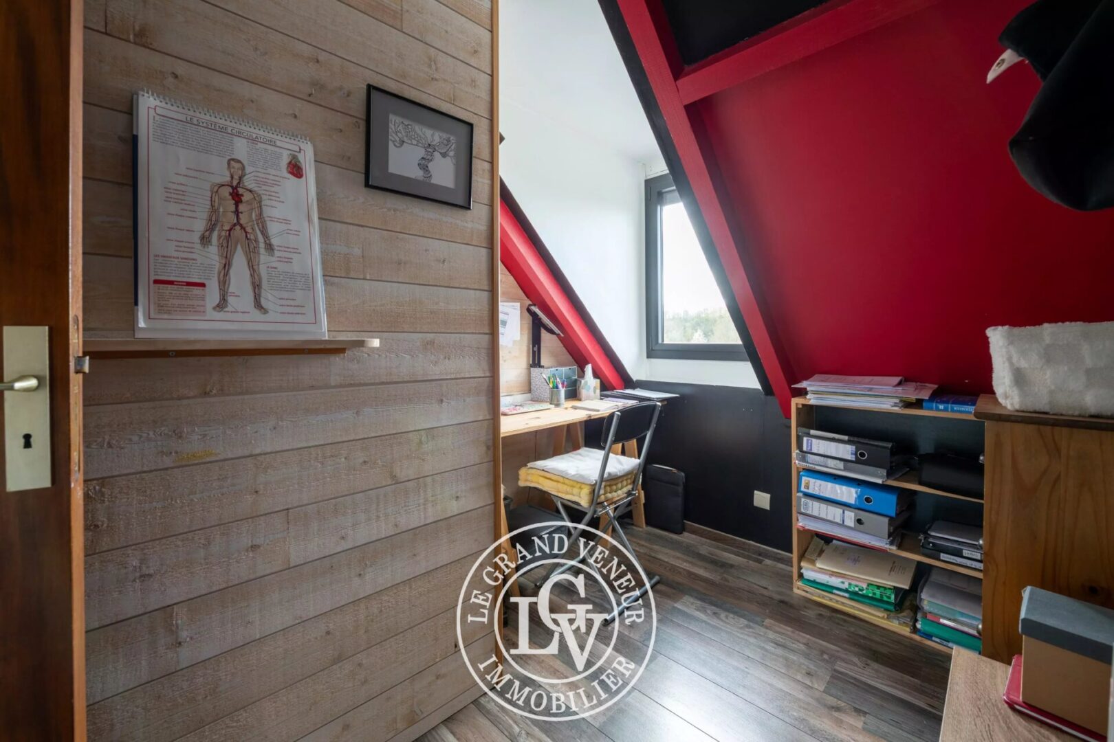 30 MIN SUD FONTAINEBLEAU – PALEY – MAISON DE CHARME DE 150 M²  AVEC PISCINE SUR 3500 M² DE TERRAIN AU CALME ABSOLU