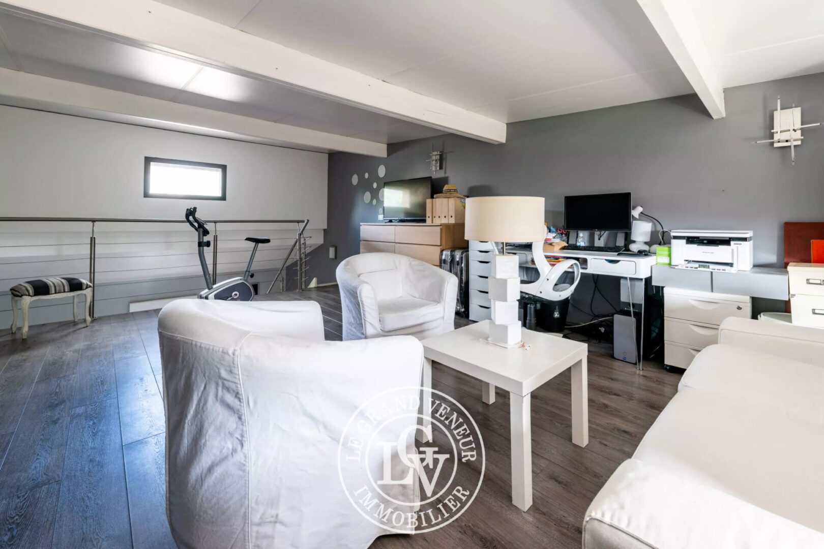 PROCHE FONTAINEBLEAU – THOMERY – MAISON FAMILIALE DE 180 M²  – ENVIRONNEMENT CALME ET RECHERCHÉ
