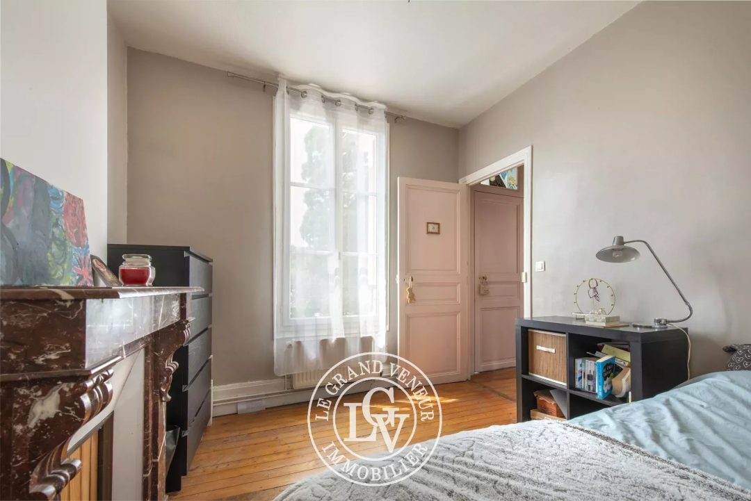 SAMOIS SUR SEINE – MAISON DE CARACTÈRE AU COEUR DU VILLAGE – 117 M²