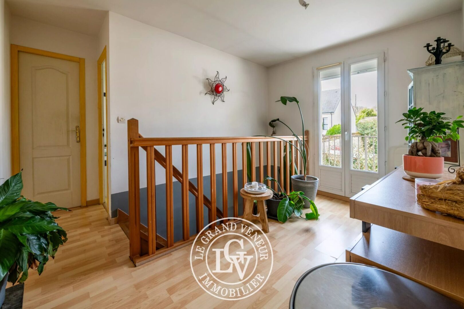 PROCHE FONTAINEBLEAU – THOMERY – MAISON FAMILIALE DE 180 M²  – ENVIRONNEMENT CALME ET RECHERCHÉ