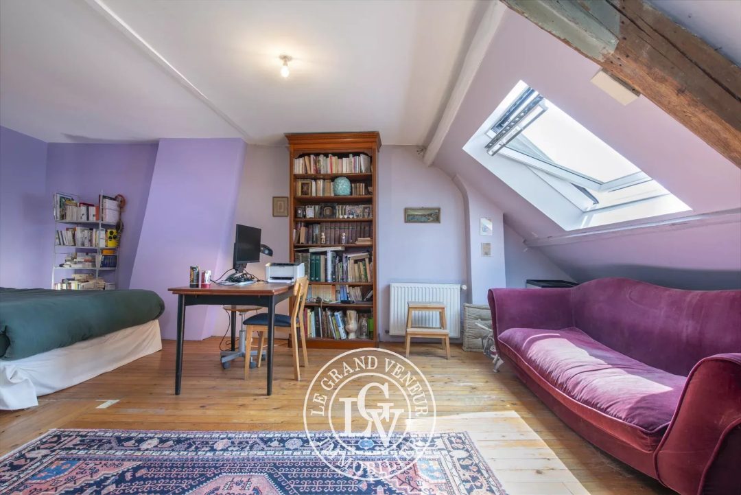 SAMOIS SUR SEINE – MAISON DE CARACTÈRE AU COEUR DU VILLAGE – 117 M²