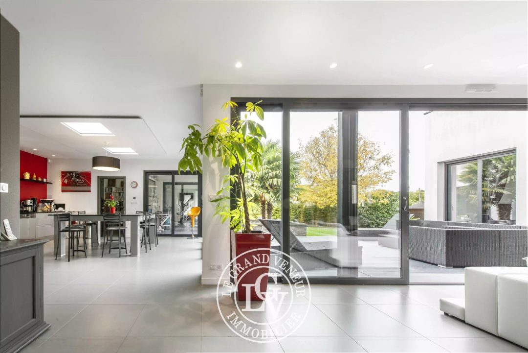 [ VENDU ] Superbe villa contemporaine