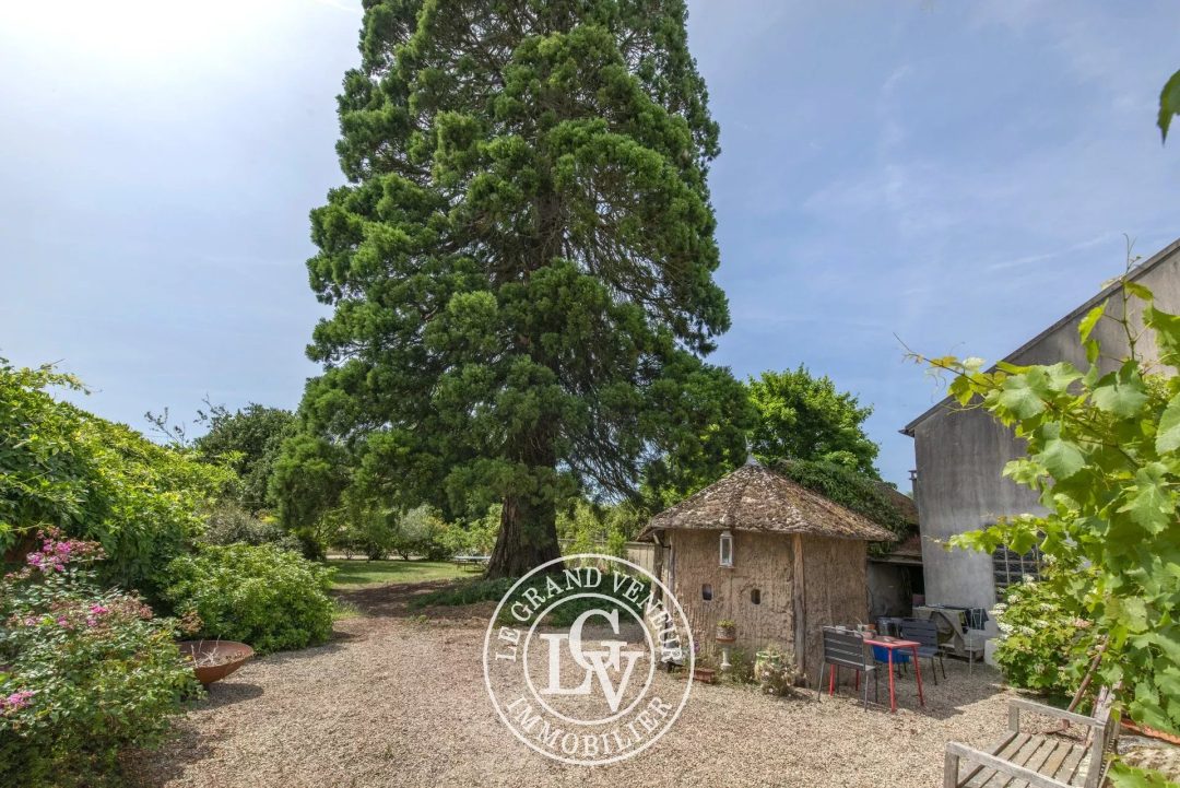 SAMOIS SUR SEINE – MAISON DE CARACTÈRE AU COEUR DU VILLAGE – 117 M²