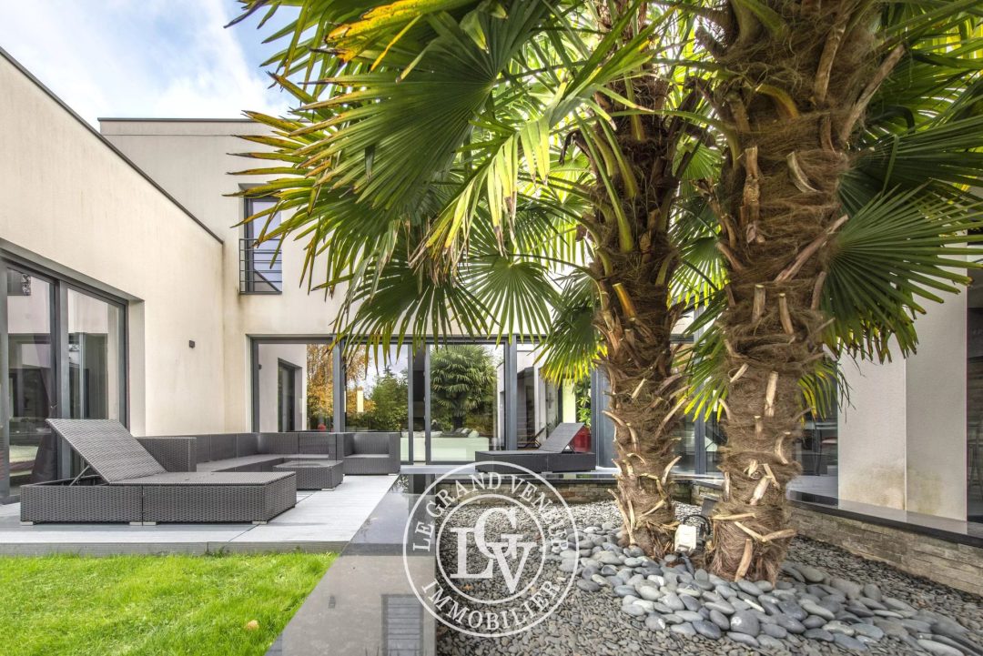 [ VENDU ] Superbe villa contemporaine