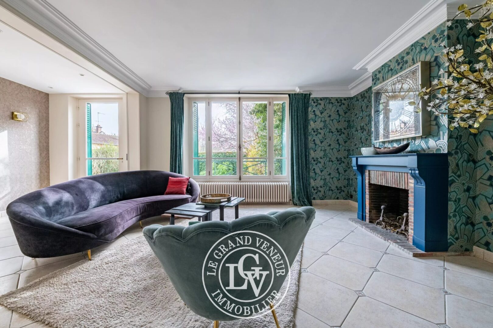 PROCHE FONTAINEBLEAU – VULAINES SUR SEINE – MAISON DE MAÎTRE DE 289 M² ET APPARTEMENT INDÉPENDANT DE 41 M² SUR UN BEAU JARDIN PAYSAGER DE 1989 M²