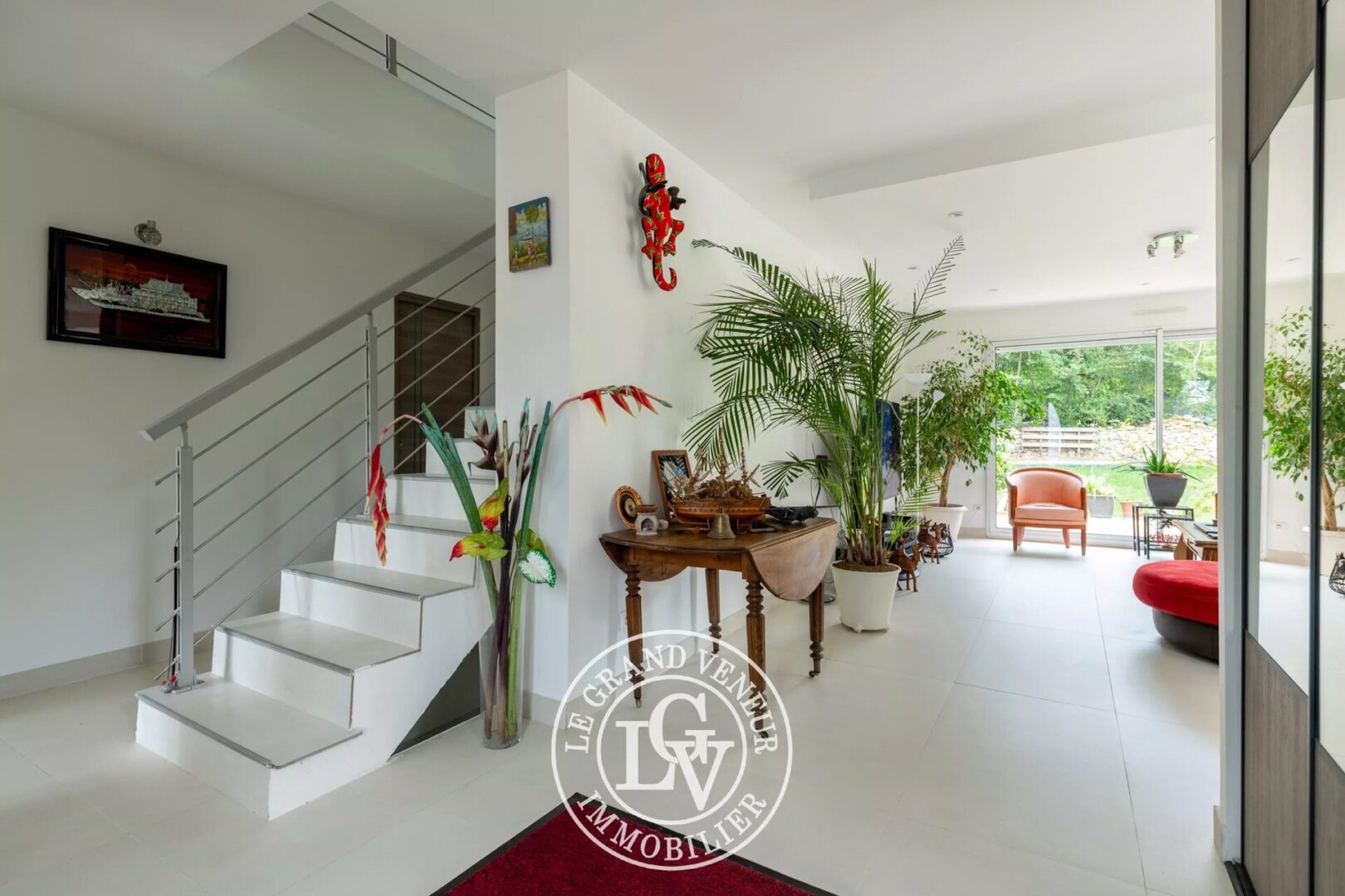 À 8MN DE MELUN – À MOISENAY – VILLA CONTEMPORAINE DE 205M² – 6 CHAMBRES – SOUS SOL TOTAL – JARDIN PAYSAGER DE 1045M²