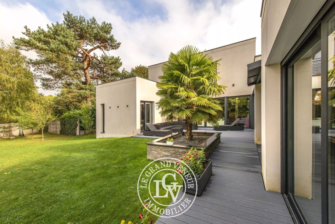 [ VENDU ] Superbe villa contemporaine