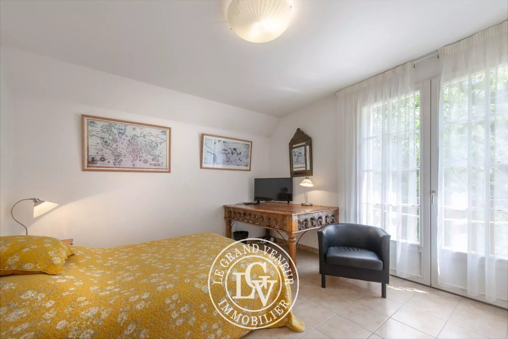 BOIS-LE-ROI – MAISON DE COLIVING / PROJET LOCATIF – 7 SUITES AVEC SALLES DE BAINS PRIVATIVES DANS UN DOMAINE PRIVÉ