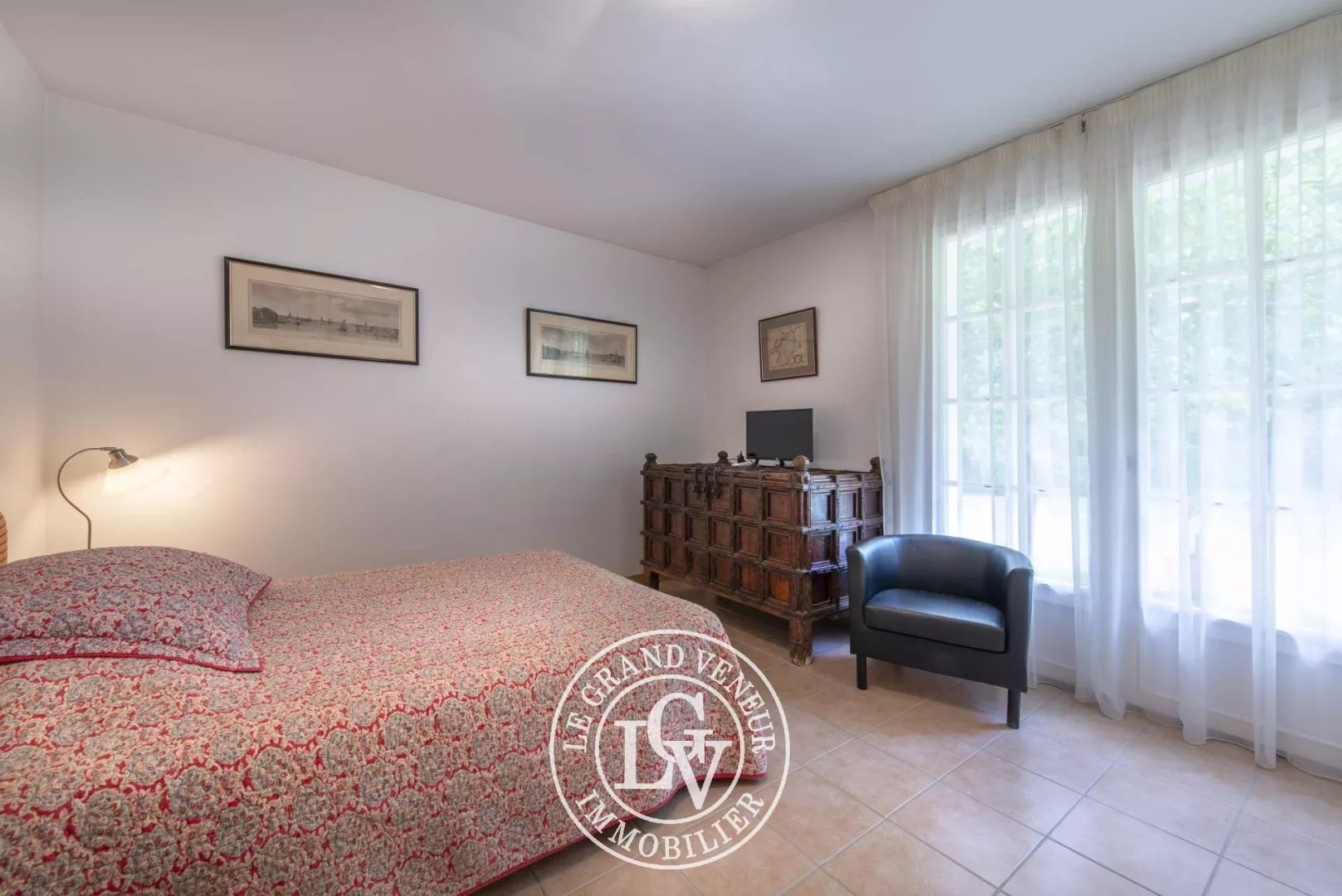 BOIS-LE-ROI – MAISON DE COLIVING / PROJET LOCATIF – 7 SUITES AVEC SALLES DE BAINS PRIVATIVES DANS UN DOMAINE PRIVÉ