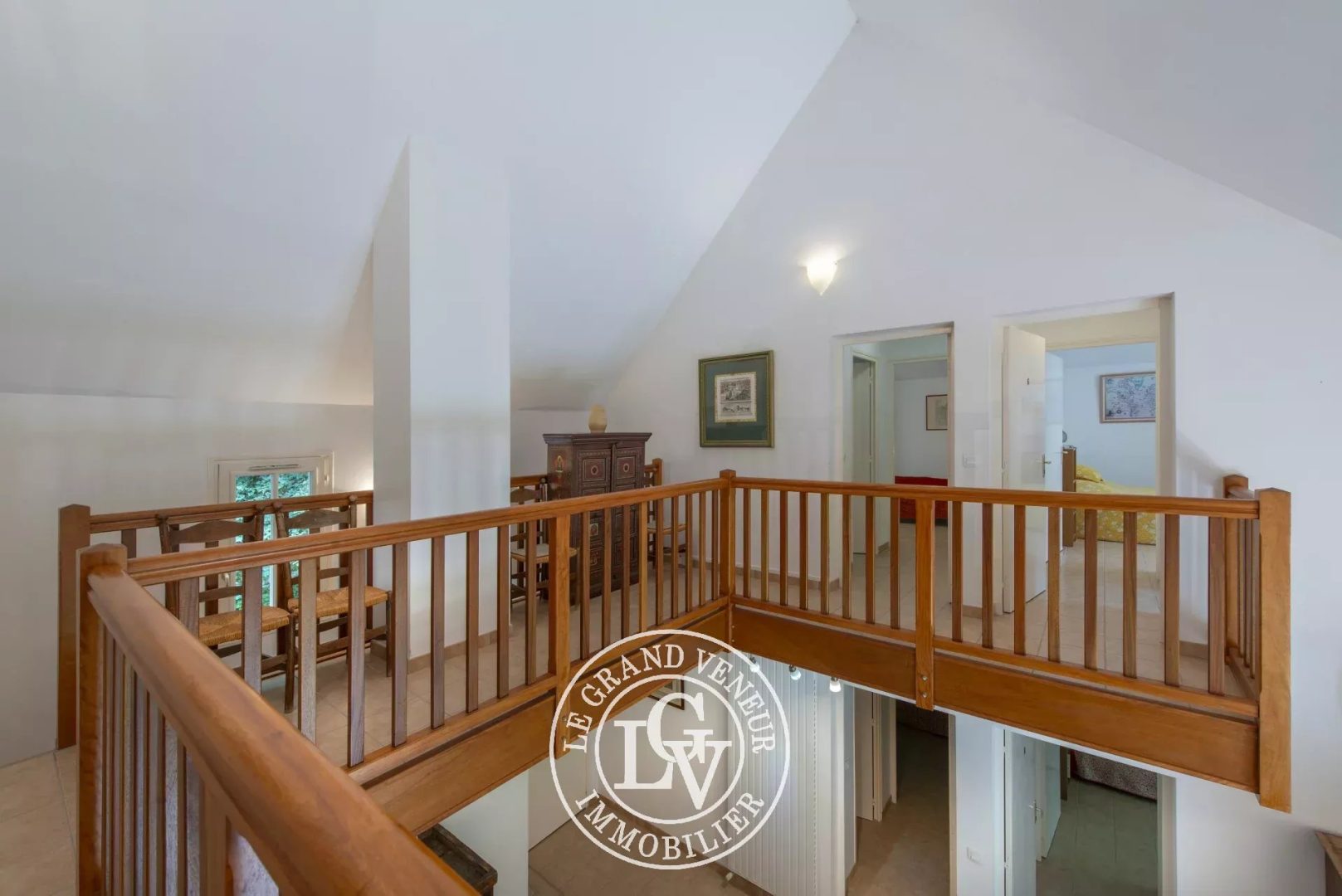 BOIS-LE-ROI – MAISON DE COLIVING / PROJET LOCATIF – 7 SUITES AVEC SALLES DE BAINS PRIVATIVES DANS UN DOMAINE PRIVÉ