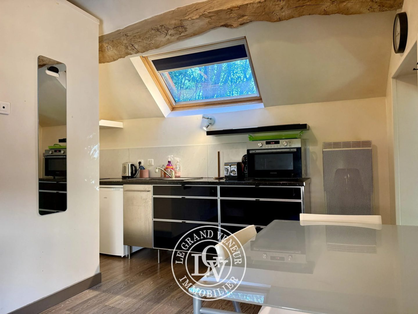 FONTAINE-LE-PORT – MAISON DE CHARME DE 176 M² AVEC DÉPENDANCE ET TERRAIN DE 2 005 M²